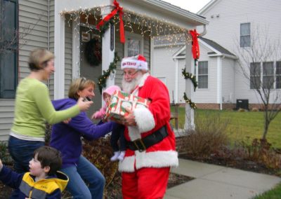 Visit From Santa Claus 2012 006