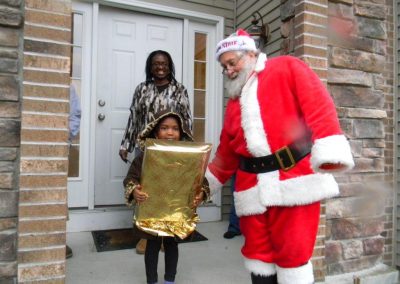 Visit From Santa Claus 2012 024