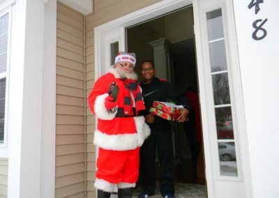 Santa Delivery 2013 009