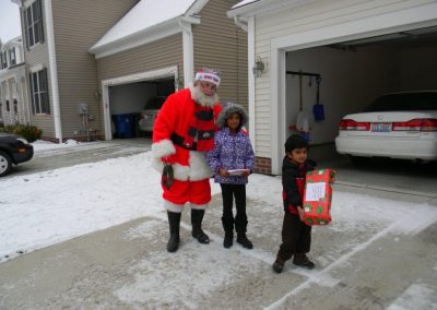 Santa Delivery 2013 014