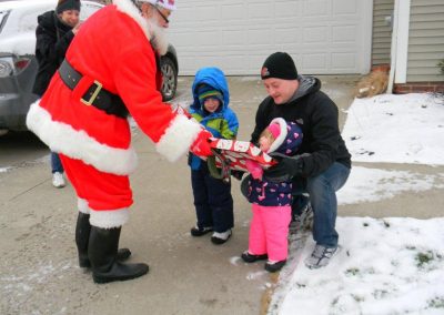 Santa Delivery 2013 016