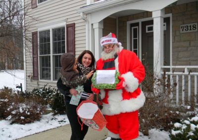 Santa Delivery 2013 023