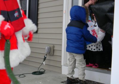 Santa Delivery 2013 041