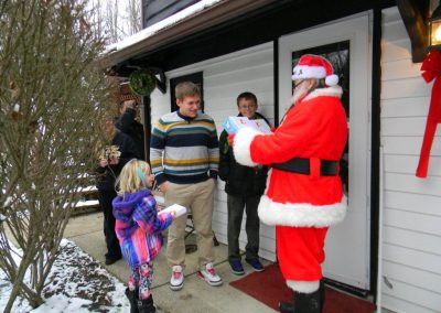 Santa Delivery 2013 049