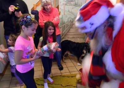 Santa Delivery 2013 082